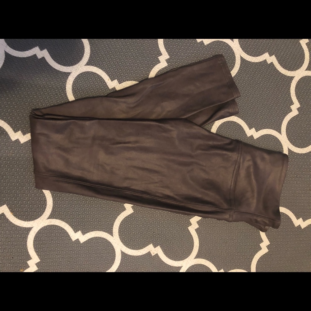 Spanx faux leather legging. Never worn!